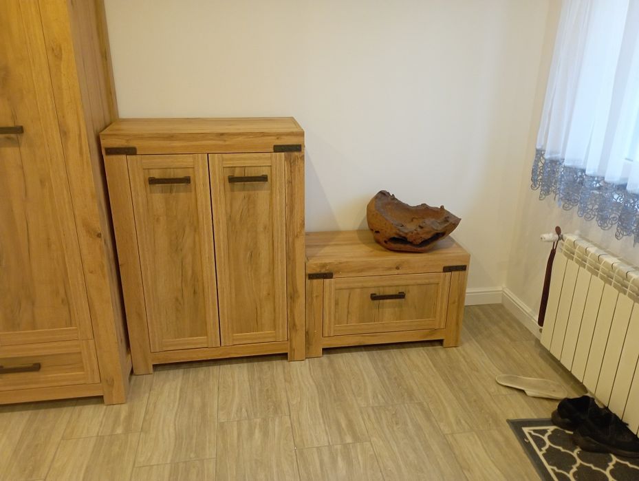 Skręcanie montaż mebli