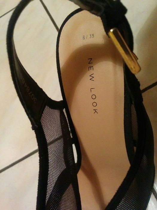 Buty/ czarne szpilki