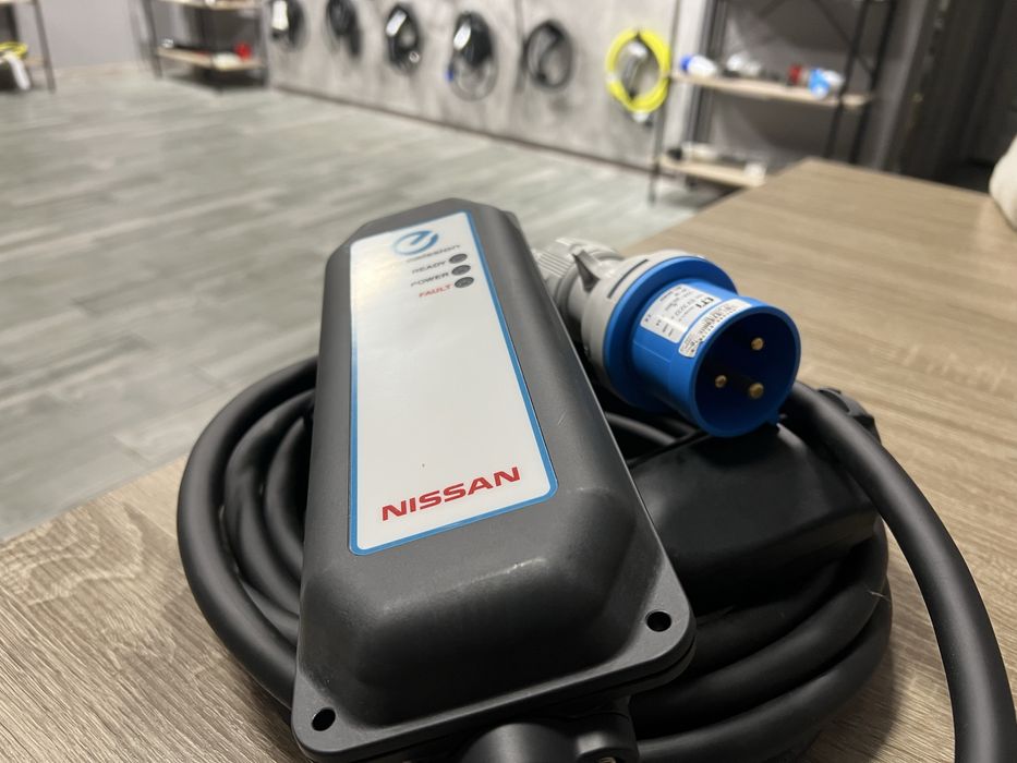 Оригінальний зарядний пристрій для авто Nissan - Type 1 (30A|6,6 кВт.)