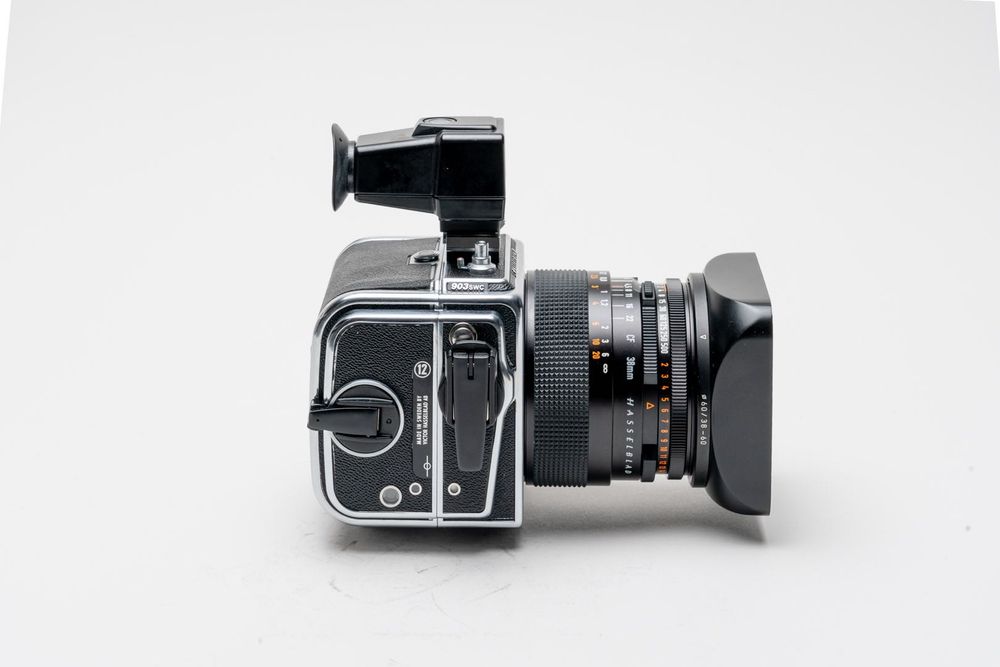 HASSELBLAD 903 SWC + Objectiva CF 38m f4.5 T