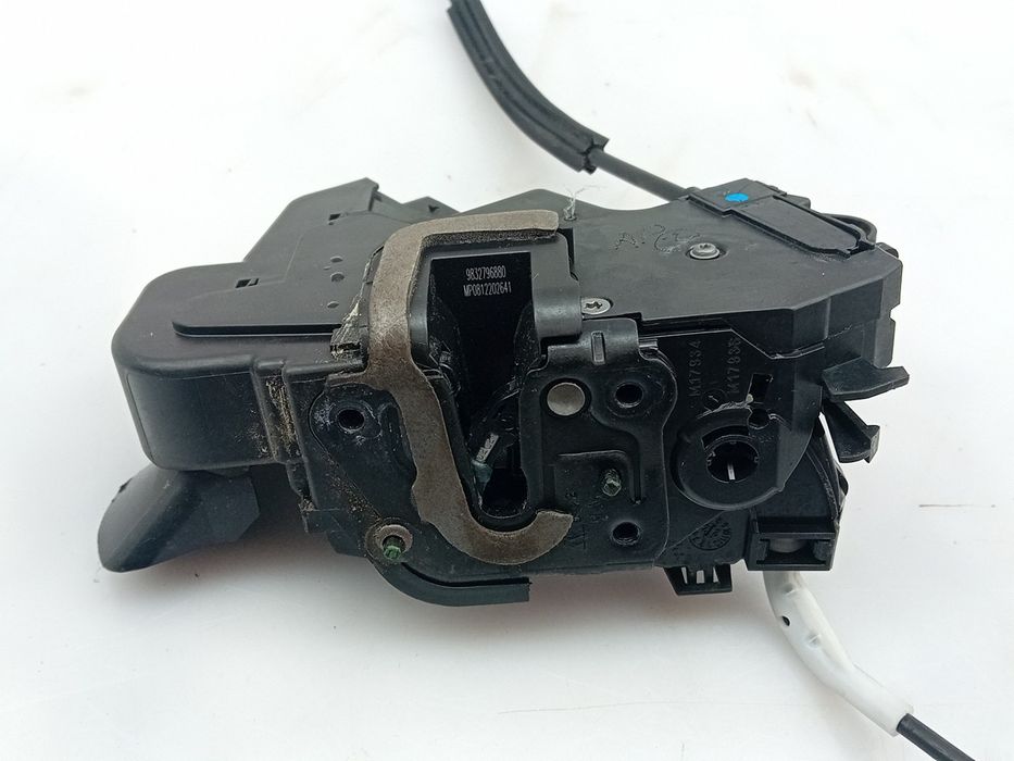 Fechadura / fecho porta frente esquerdo CITROËN C4 III