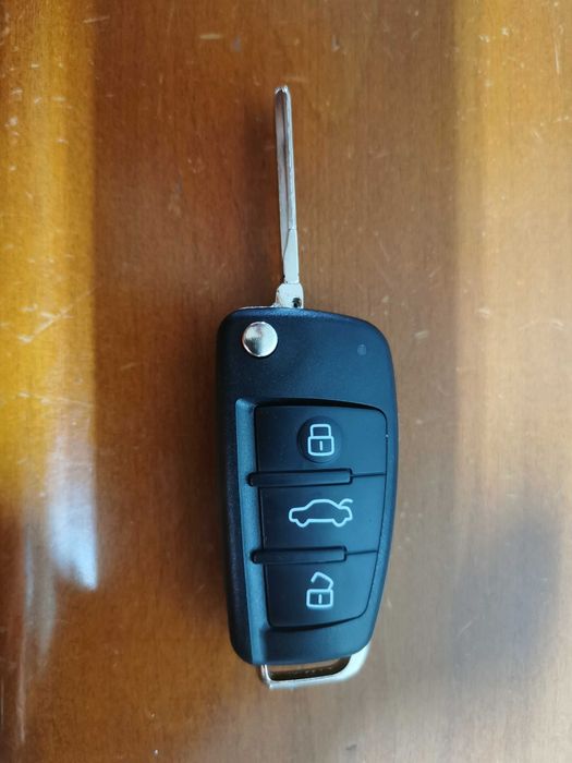 Comandos/chaves/cartões automovel