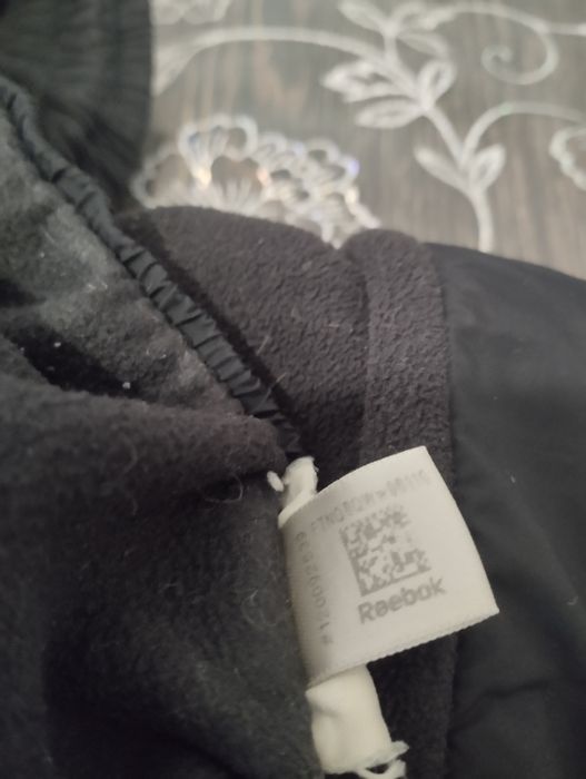 Тёплые  спортивные штаны Рибок .