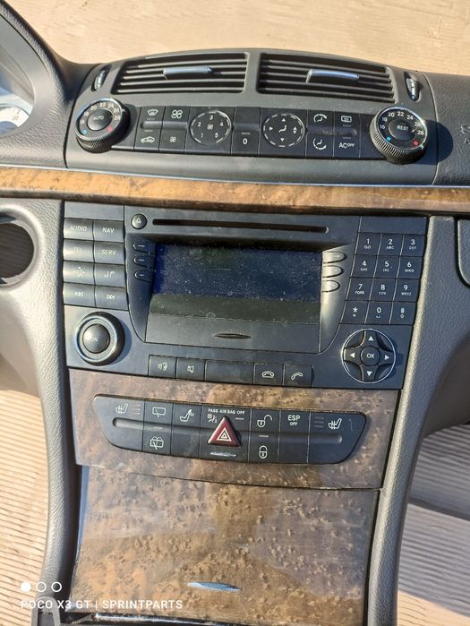 Панель торпедо Mercedes w211 консоль