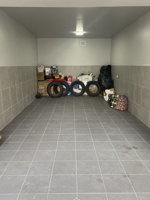 Продається гараж вул.Хіміків 21А