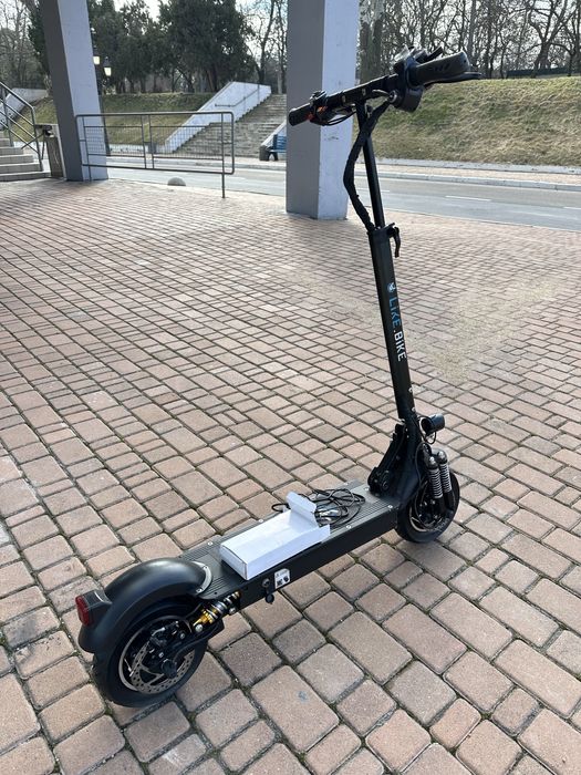 Электросамокат Like Bike Duo 2000W. Полный привод