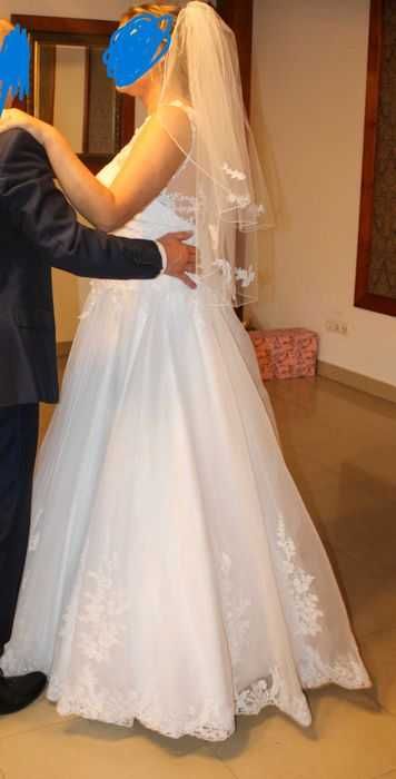 Asymetryczna suknia ślubna rozmiar L