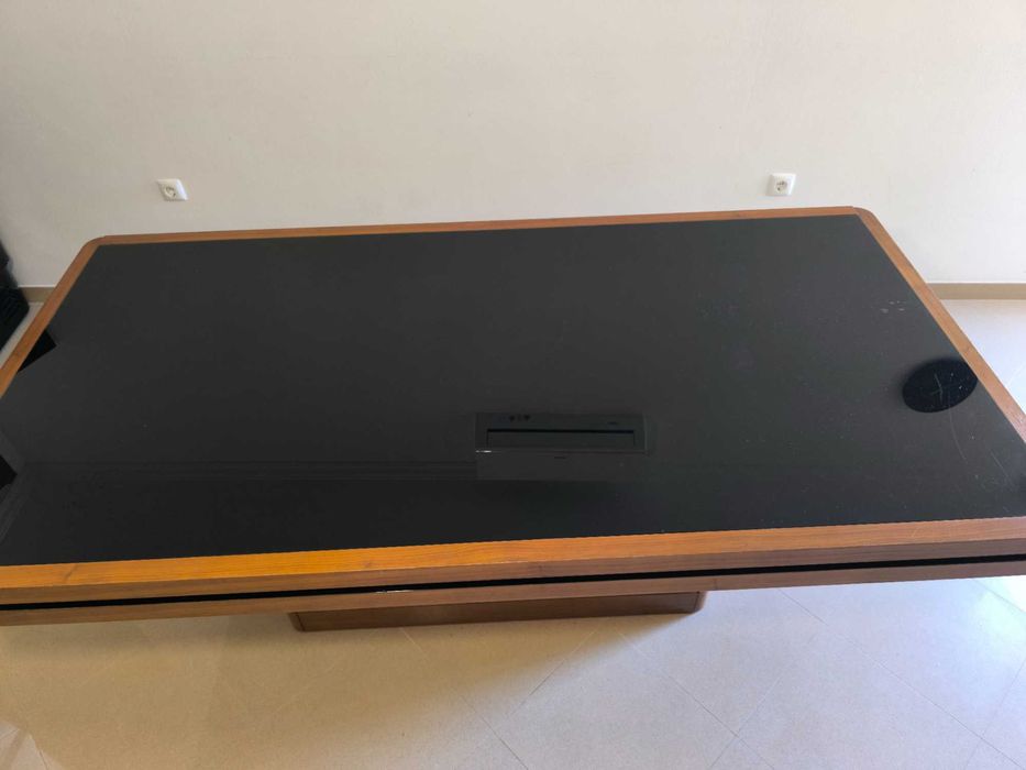 Mesa de Jantar extensível em madeira maciça e vidro