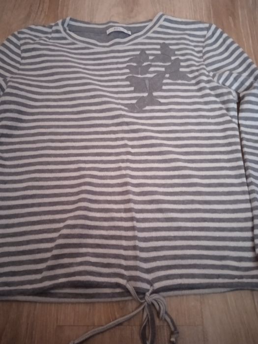 Продам сіру кофту