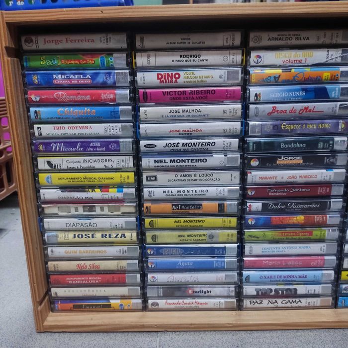 Cassetes K7 de música antiga vintage