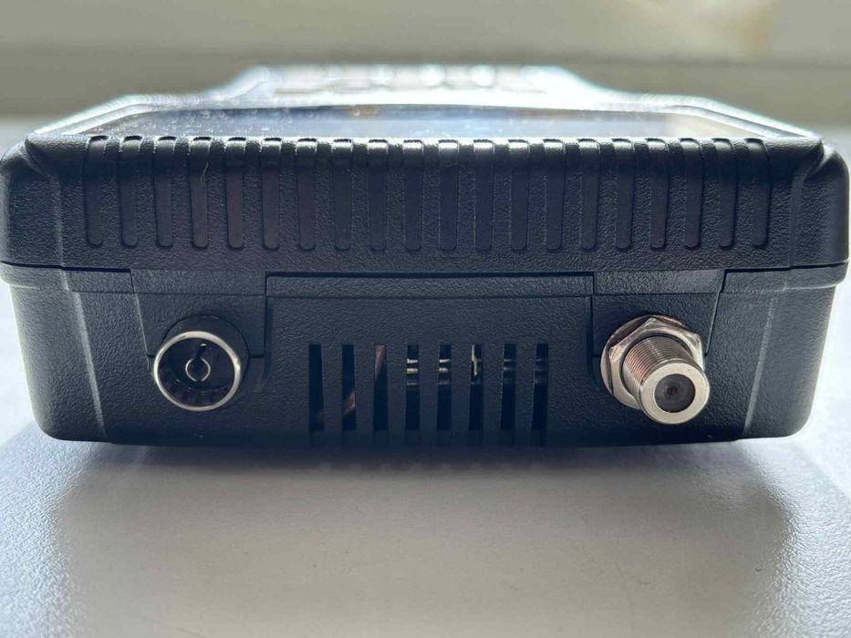 Profesjonalny miernik sygnału