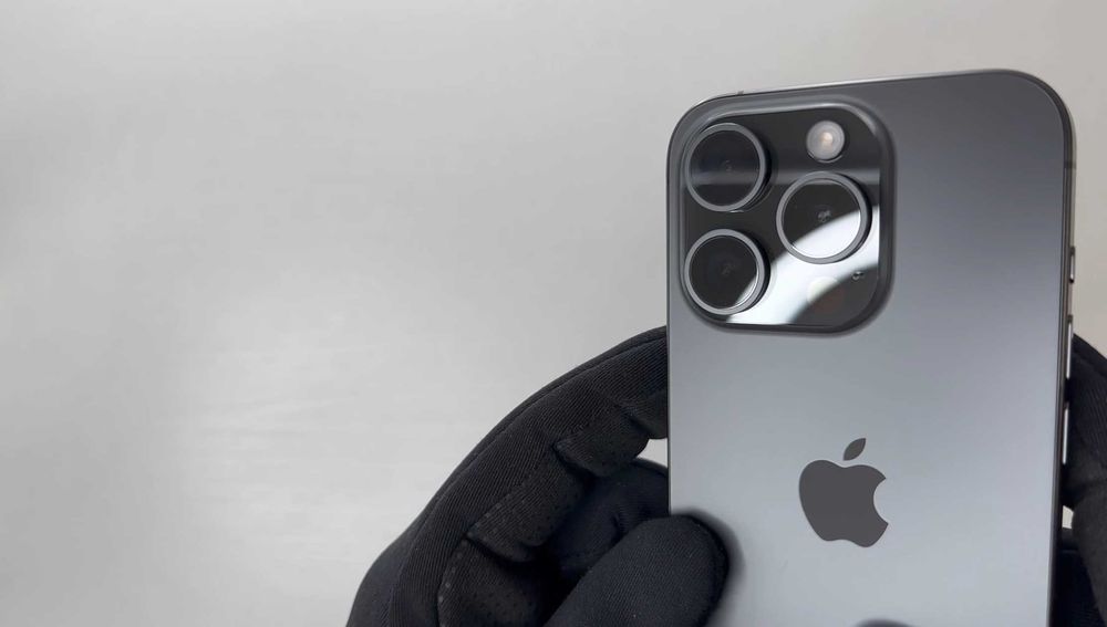 iPhone 15 Pro 256GB (100% Saúde)