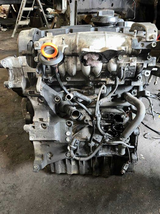 Разборка MITSUBISHI  Grandis 2,4 2.0 TDi кпп мотор балка диск