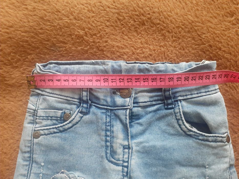 Джинси на дівчинку