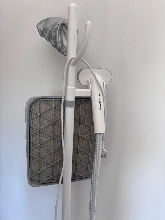 Rowenta Pro Style Care - Ferro Vertical a Vapor em Excelente Estado