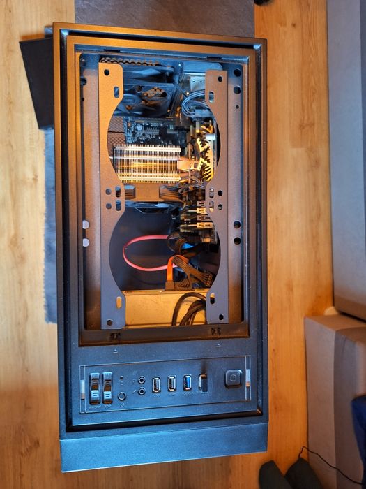 Komputer stacjonarny| Intel i5 | ASUS Z87-C | GTX 750Ti|SSD+HDD