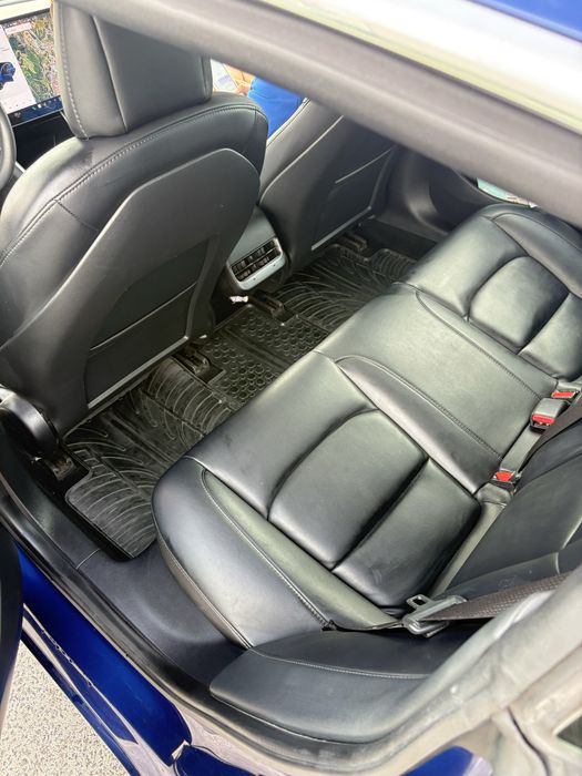 Tesla model 3 , particular