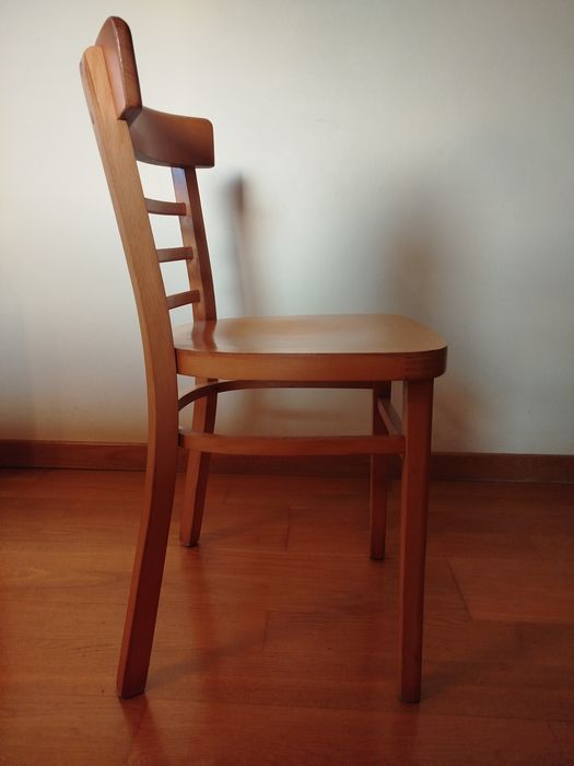 Mesa e 4 cadeiras em madeira de Faia