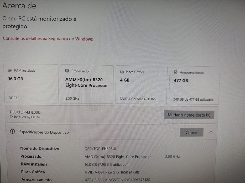 PC Desktop c/ Monitor e Colunas