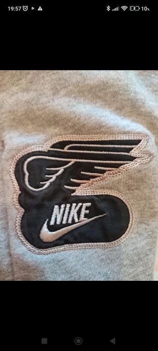 Casaco Nike cinza