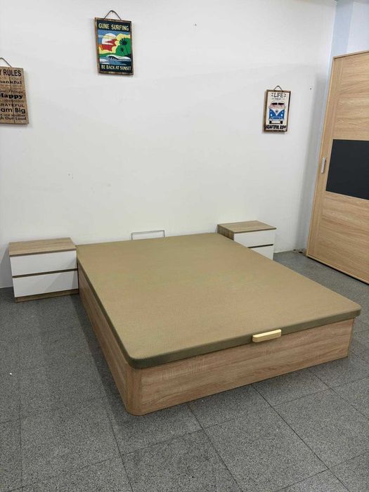 Cama com arrumação 135x190 e duas mesas de cabeceira/NOVO/ENTREGA GRÁTIS EM DOMICÍLIO