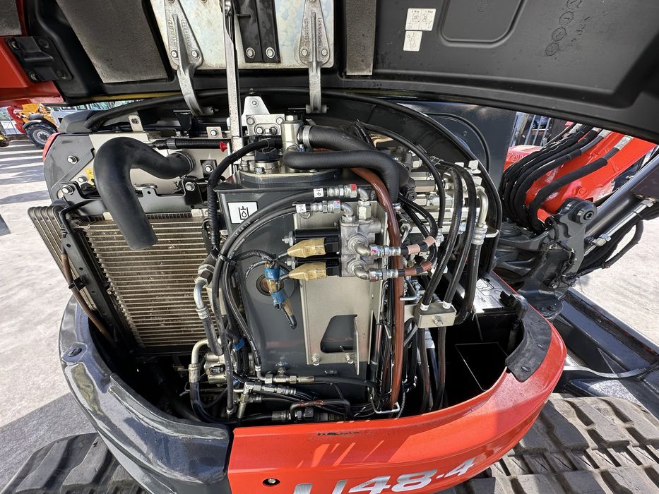 Mini-giratória KUBOTA U48