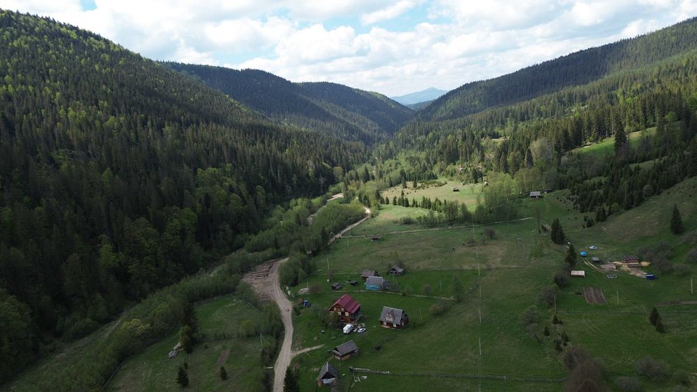 Продам ділянку в горах Микуличин,Земля в Карпатах
