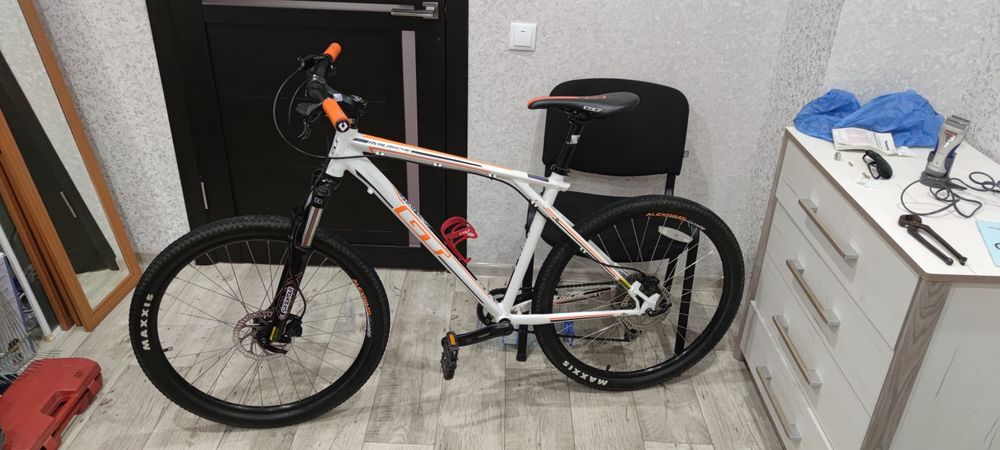 Продам велосипед Gt avalanche 3.0