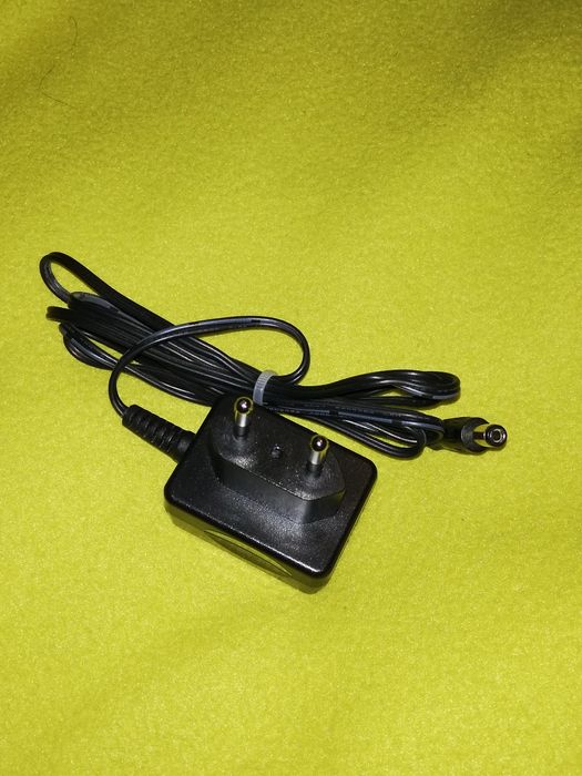 Carregador 12v / 0.5A