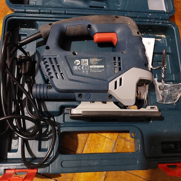 Лобзик BOSCH,  новий з кейсом