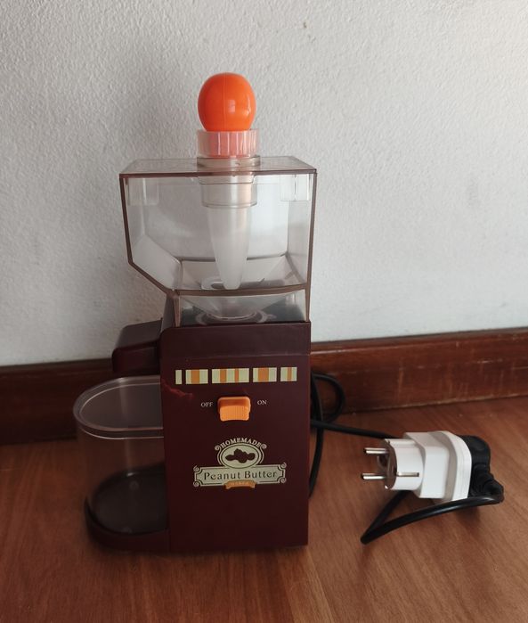 Máquina de fazer manteiga de amendoim