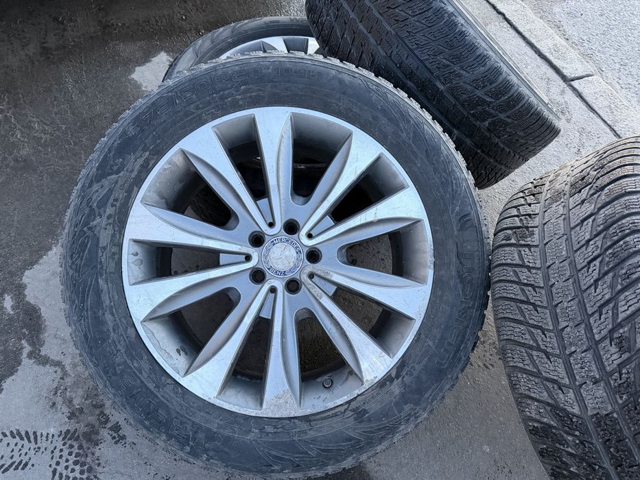 Диски R20 Mercedes + 275/50/20 Nokian зимова