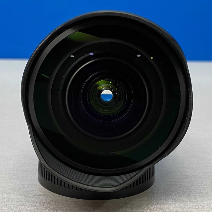 Olympus M.Zuiko ED 8mm f/1.8 Fisheye PRO