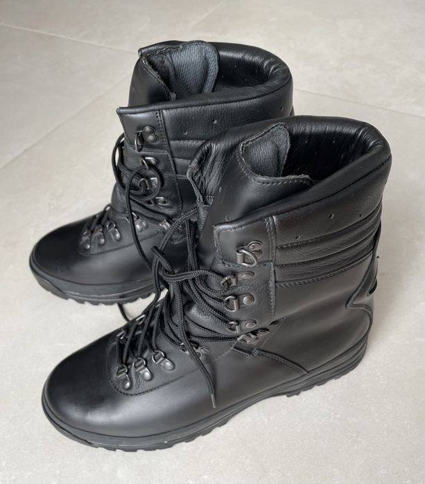 Buty specjalne rozm.29