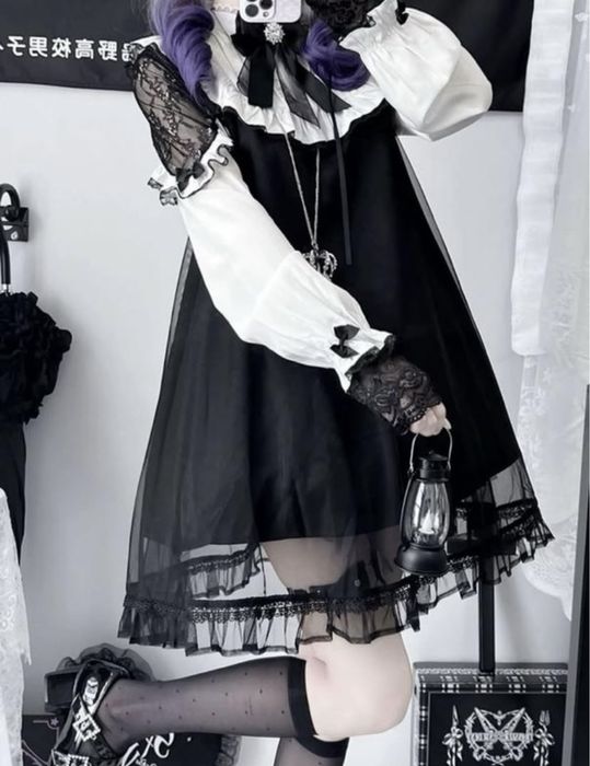 Сукня чорна з білим Jirai kei