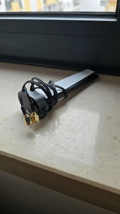 Antena Gigabyte- Ótimo estado.