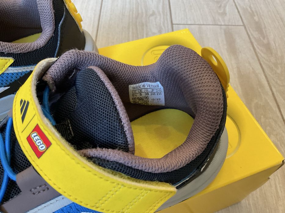 Кросівки адідас лего Adidas Lego розмір 37 (38)