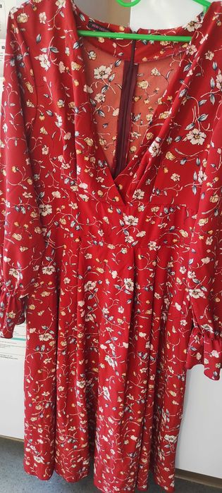 Жіноча сукня на весну