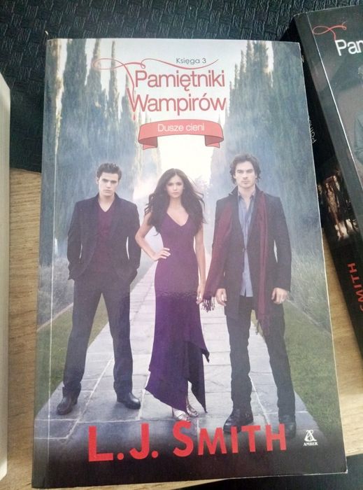 L.J.Smith. seria Pamiętniki Wampirów 4szt.