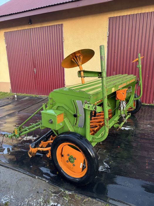 AMAZONE D8-30 special 3м Амазоне