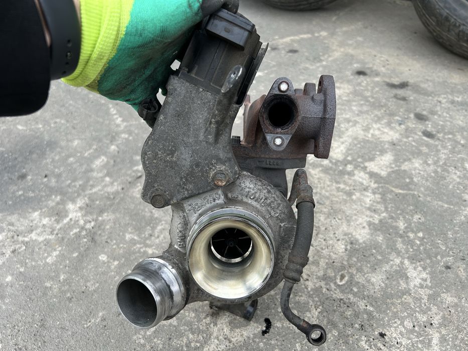 Турбіна На BMW БМВ Е61 E60 N47 2.0D