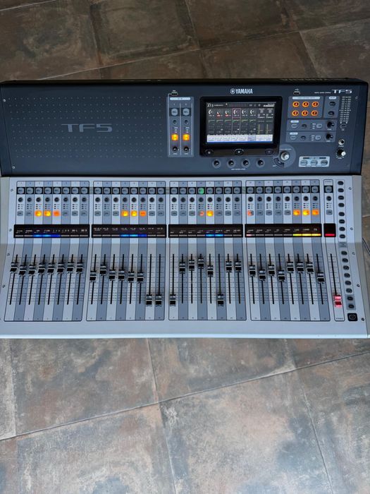 Yamaha TF5 Digital Mixing Console