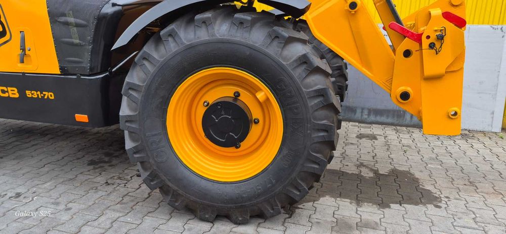 Навантажувач JCB 531-70