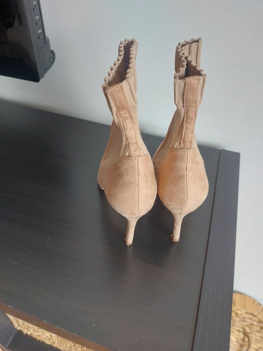 Botim zara ,rosa velho,tam 37