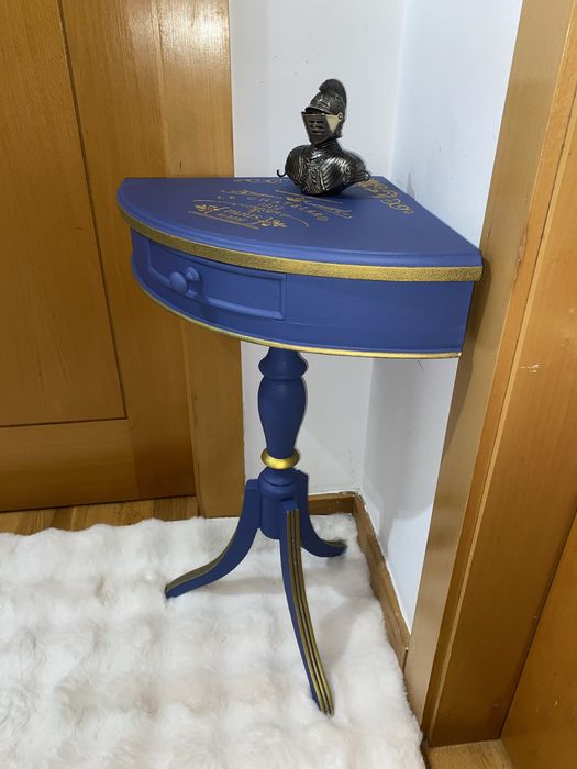 Mesinha de canto provençal vintage parisiense