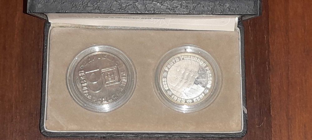 Moedas de 100 $ de Fernando Pessoa 1985