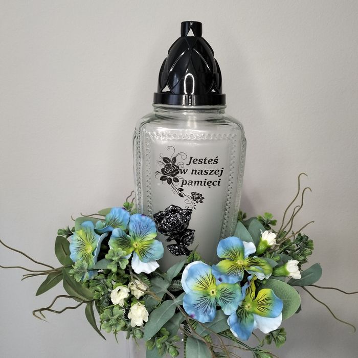 Wianek na cmentarz, stroik wiosenny na znicz