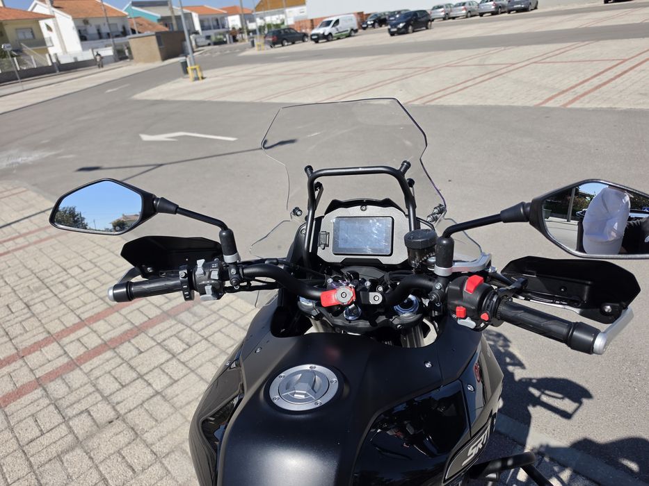 Qj motor SRT 700X ON ROAD