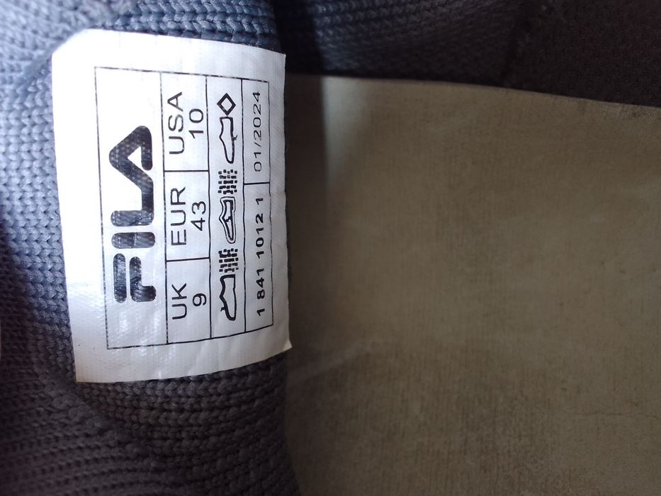 Кросівки  кеди  FILA 43  розмір