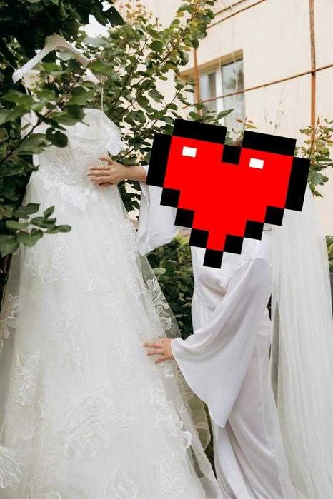 Весільна сукня від Оксани Мухи